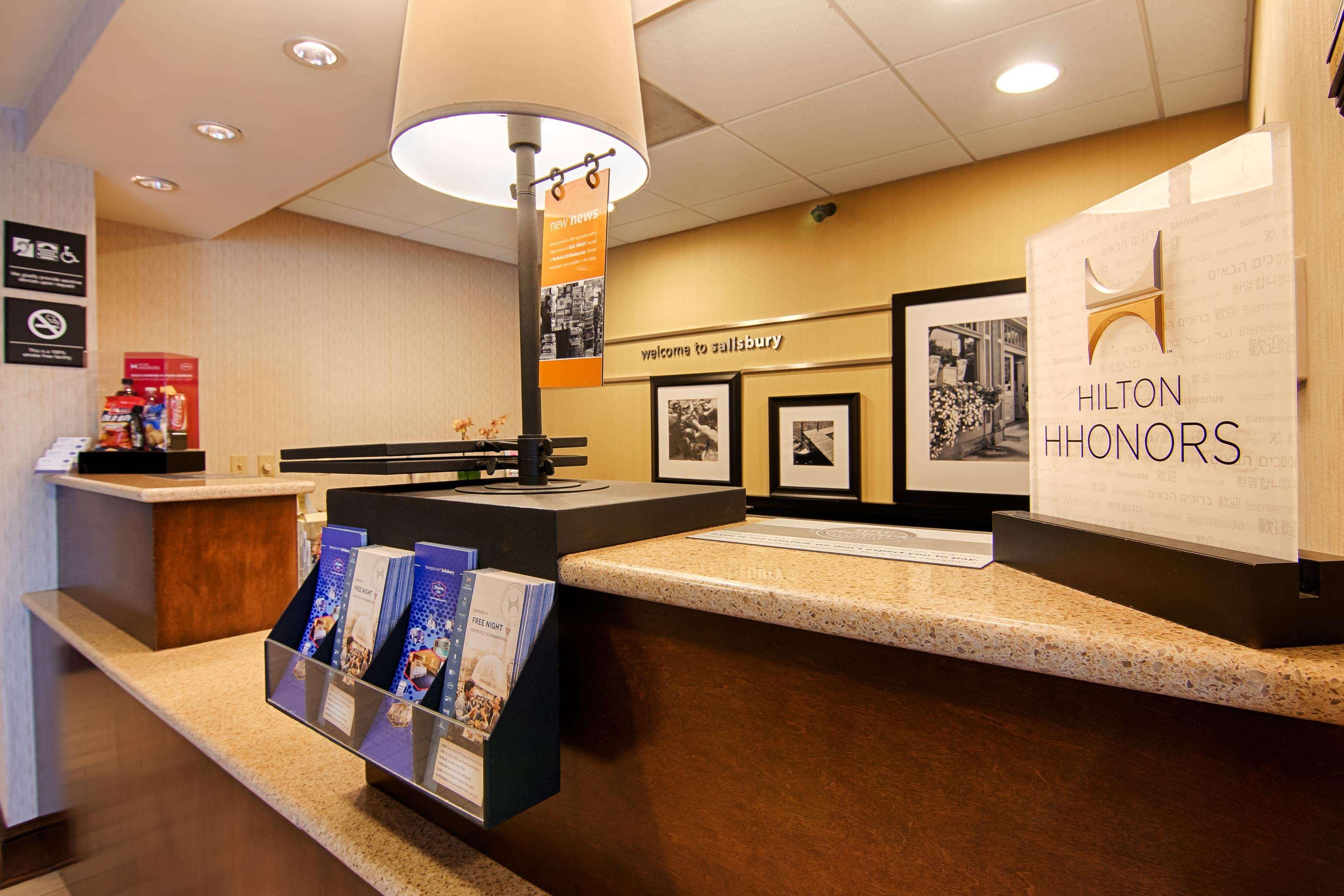 Hotel Hampton 3*