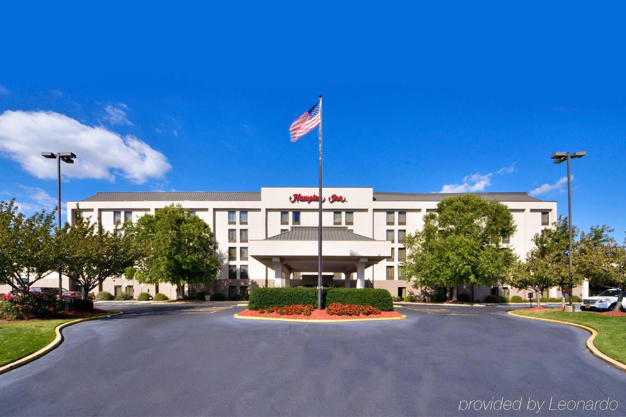 Hampton Hotel 3*